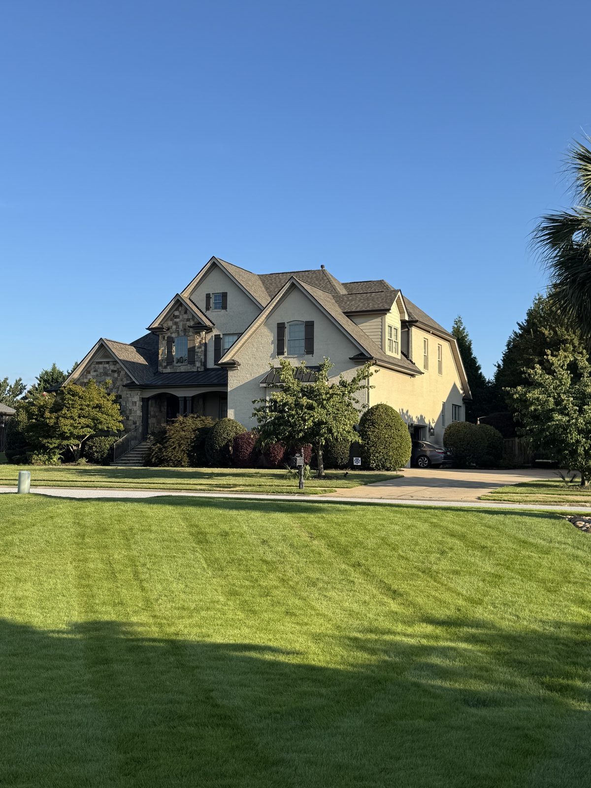 Completed roof project in Greenville, SC